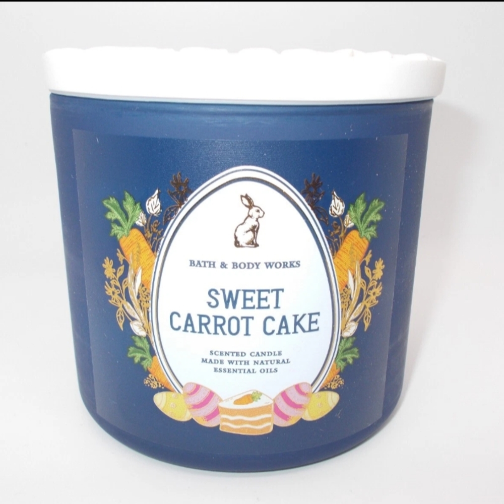 Bath & Body Works Sweet Carrot Cake Scented Candle With Ceramic Lid